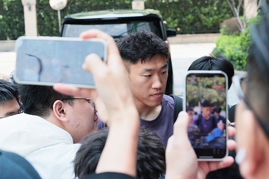 所以立即博页面看起来就像是深入其境案例展示